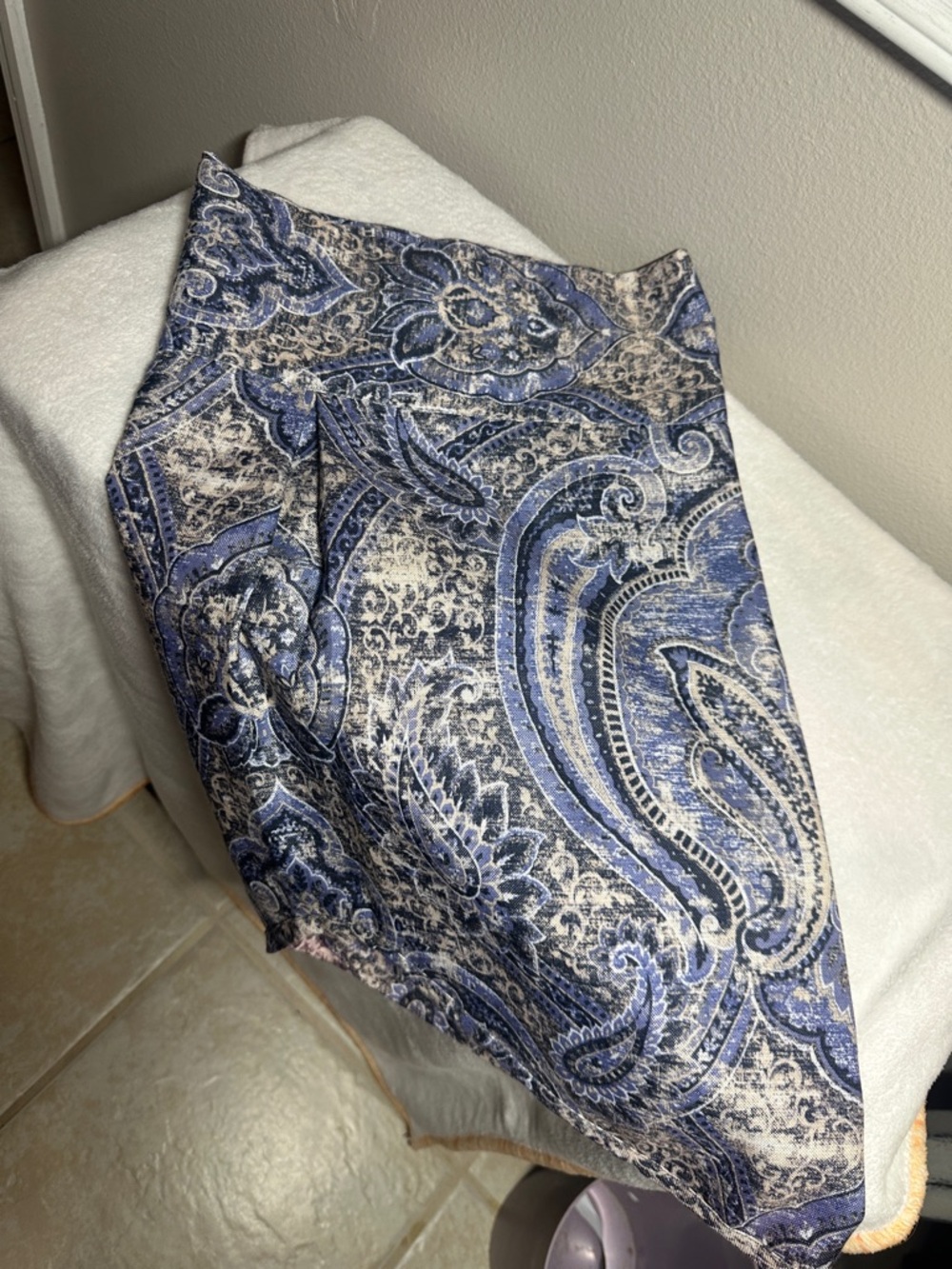 Blue Paisley Print window valance by Royal Velvet